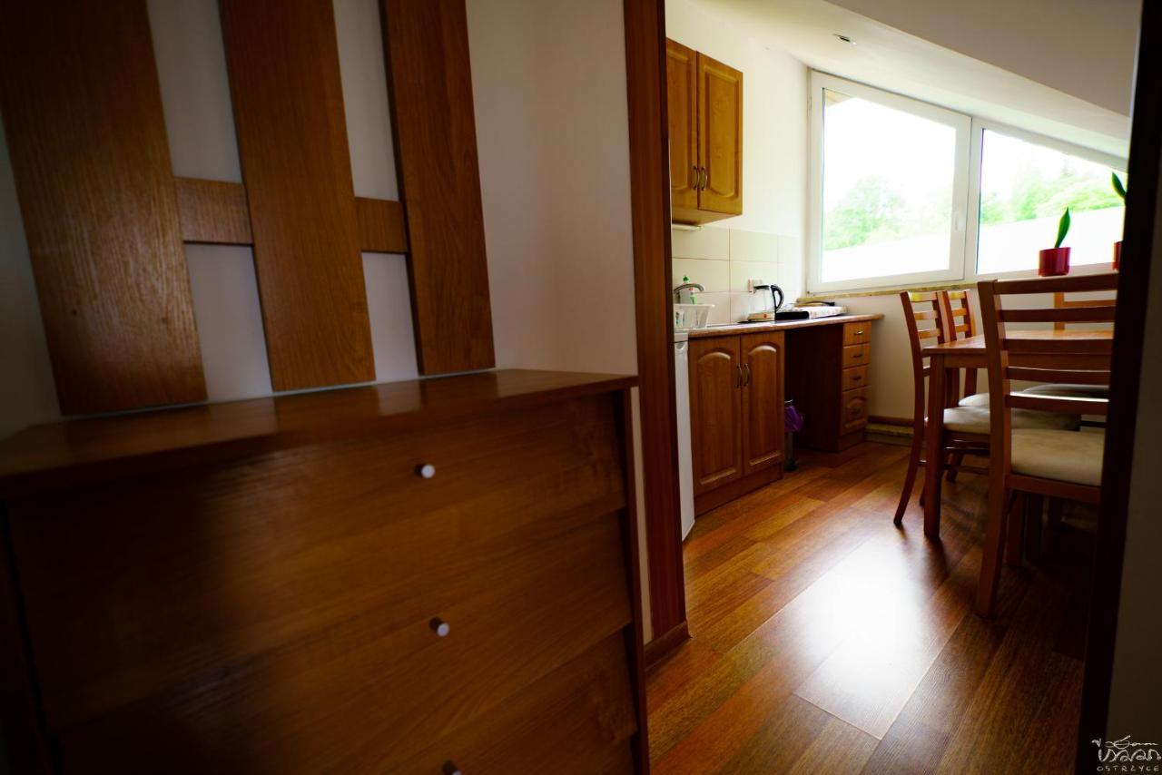 Isaan Ostrzyce Guest House エクステリア 写真