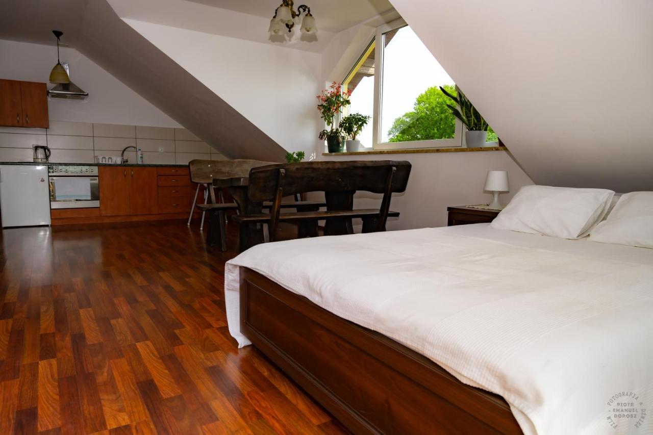 Isaan Ostrzyce Guest House エクステリア 写真