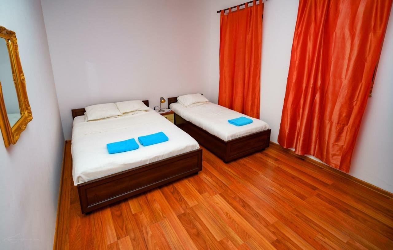 Isaan Ostrzyce Guest House エクステリア 写真